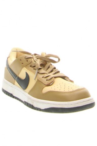 Férfi cipők
 Nike, Méret 42, Szín Sokszínű, Ár 30 869 Ft