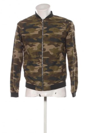 Męska kurtka Pull&Bear, Rozmiar S, Kolor Kolorowy, Cena 110,34 zł