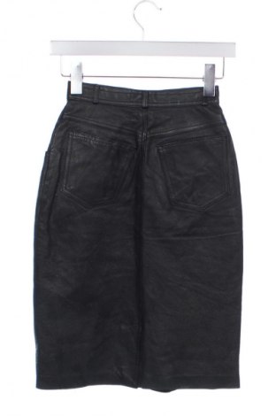Rock Charles Vogele, Größe XS, Farbe Schwarz, Preis 18,47 €
