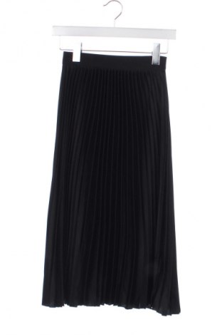 Пола H&M, Размер XS, Цвят Черен, Цена 23,99 лв.