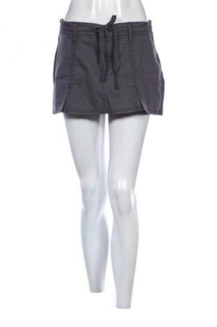 Rock Hollister, Größe M, Farbe Grau, Preis € 51,99