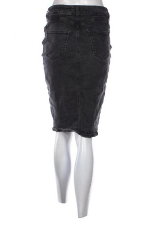 Sukně New Look, Velikost S, Barva Šedá, Cena  291,00 Kč