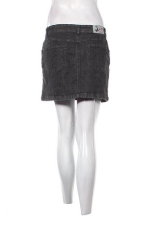 Rock Petrolio, Größe M, Farbe Grau, Preis € 6,99
