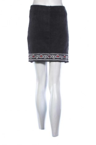 Fustă SHEIN, Mărime S, Culoare Multicolor, Preț 50,00 Lei