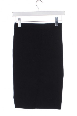 Fustă Second Female, Mărime XS, Culoare Negru, Preț 144,74 Lei