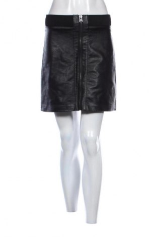 Spódnica Stradivarius, Rozmiar S, Kolor Czarny, Cena 25,99 zł