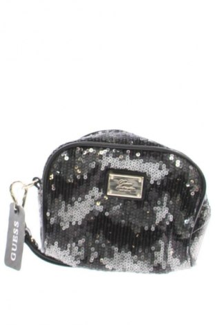 Geldbörsen Guess, Farbe Mehrfarbig, Preis € 31,99