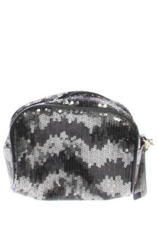 Geldbörsen Guess, Farbe Mehrfarbig, Preis € 31,99
