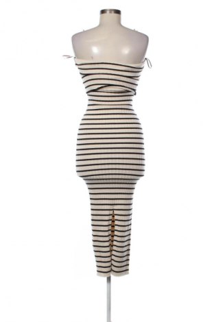 Rochie Bershka, Mărime S, Culoare Multicolor, Preț 76,32 Lei