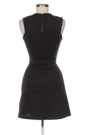 Kleid Bershka, Größe M, Farbe Schwarz, Preis 20,99 €