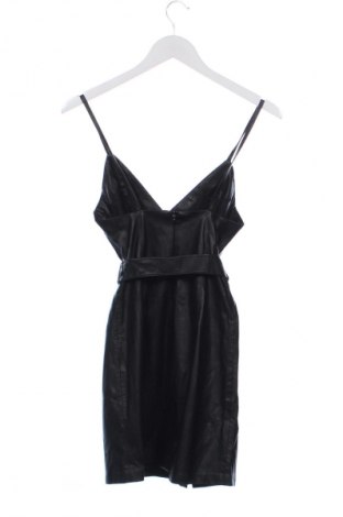 Sukienka Bershka, Rozmiar XS, Kolor Czarny, Cena 66,67 zł