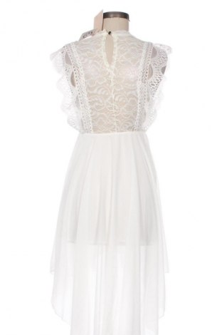 Kleid Bon Bon, Größe S, Farbe Weiß, Preis 23,52 €