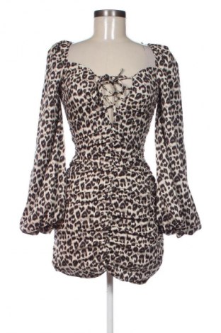 Kleid Boohoo, Größe XXS, Farbe Mehrfarbig, Preis 14,91 €