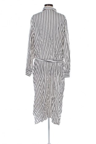 Kleid C&A, Größe XXL, Farbe Mehrfarbig, Preis € 33,99