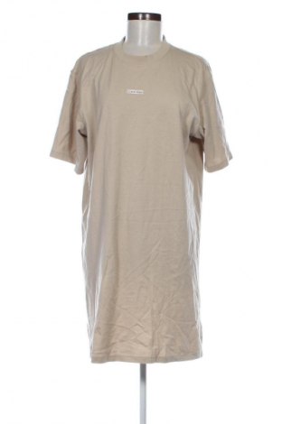 Kleid Calvin Klein Jeans, Größe M, Farbe Beige, Preis 47,99 €