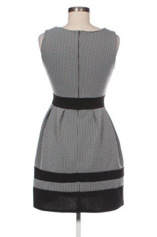 Kleid Colloseum, Größe S, Farbe Mehrfarbig, Preis € 13,99
