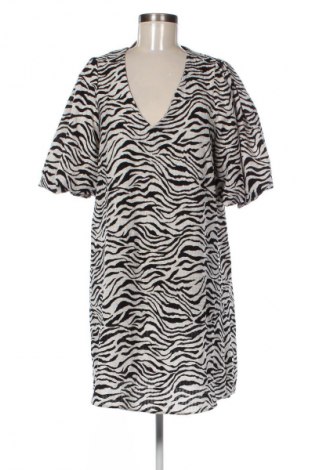 Kleid Coop, Größe M, Farbe Mehrfarbig, Preis 14,83 €