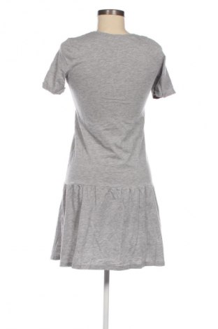 Rochie Cropp, Mărime XS, Culoare Gri, Preț 125,99 Lei