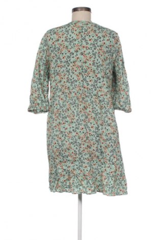 Šaty  F&F, Veľkosť M, Farba Viacfarebná, Cena  14,91 €