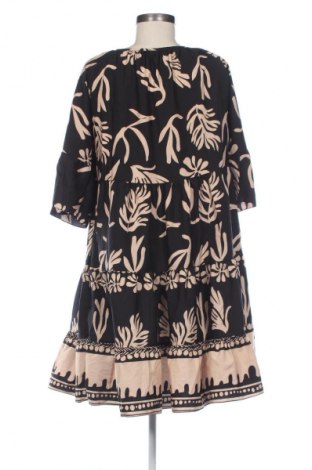 Φόρεμα Fashion, Μέγεθος XXL, Χρώμα Πολύχρωμο, Τιμή 24,55 €