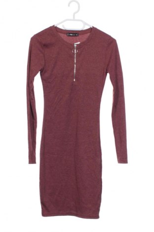 Kleid Fb Sister, Größe XS, Farbe Aschrosa, Preis 20,99 €