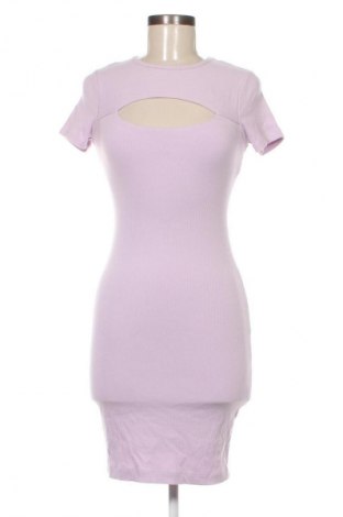Šaty  Guess, Veľkosť XS, Farba Fialová, Cena  104,95 €