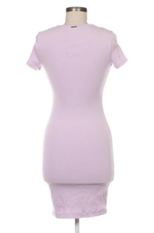 Šaty  Guess, Veľkosť XS, Farba Fialová, Cena  104,95 €