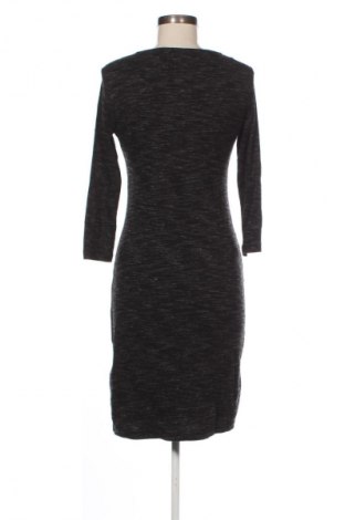 Šaty  H&M, Velikost M, Barva Vícebarevné, Cena  469,00 Kč