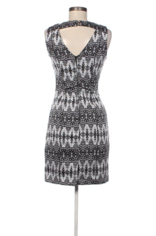 Φόρεμα H&M, Μέγεθος S, Χρώμα Πολύχρωμο, Τιμή 18,99 €