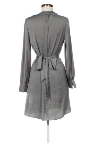 Рокля H&M, Размер S, Цвят Зелен, Цена 19,99 лв.