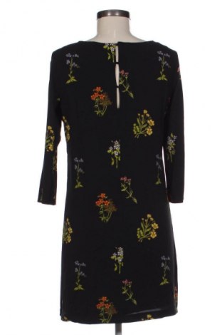 Šaty  H&M, Velikost M, Barva Vícebarevné, Cena  249,00 Kč