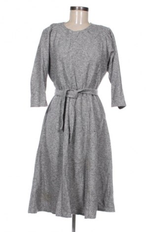 Rochie H&M, Mărime M, Culoare Gri, Preț 142,50 Lei