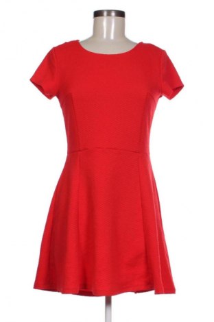 Рокля H&M Divided, Размер M, Цвят Червен, Цена 23,99 лв.
