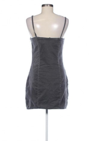 Šaty  H&M Divided, Veľkosť M, Farba Čierna, Cena  19,95 €
