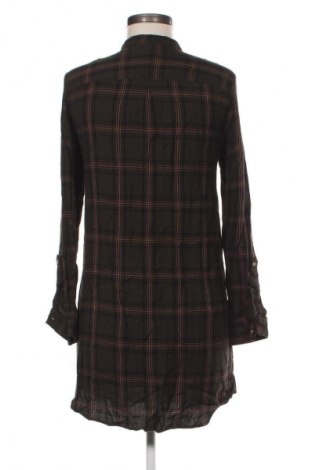 Рокля H&M Divided, Размер S, Цвят Многоцветен, Цена 48,00 лв.