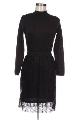 Kleid Jacqueline De Yong, Größe S, Farbe Schwarz, Preis 14,83 €