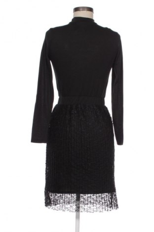 Kleid Jacqueline De Yong, Größe S, Farbe Schwarz, Preis 14,83 €