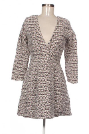 Kleid Mango, Größe M, Farbe Mehrfarbig, Preis 23,99 €