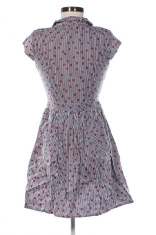 Kleid Miss Chic, Größe M, Farbe Mehrfarbig, Preis 14,83 €