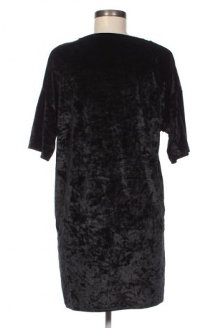 Kleid Missguided, Größe M, Farbe Schwarz, Preis 20,99 €