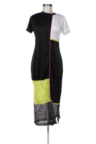 Kleid Nike, Größe S, Farbe Mehrfarbig, Preis € 28,13