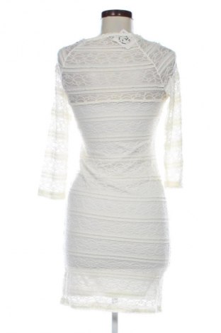 Rochie ONLY, Mărime S, Culoare Ecru, Preț 71,05 Lei