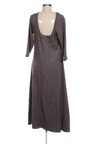 Kleid Old Navy, Größe XL, Farbe Grau, Preis 33,99 €