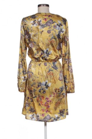 Rochie Oltre, Mărime M, Culoare Multicolor, Preț 216,00 Lei