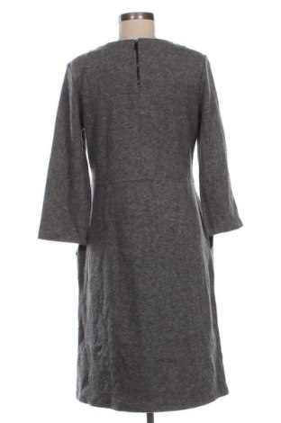 Kleid Opus, Größe M, Farbe Grau, Preis 132,99 €