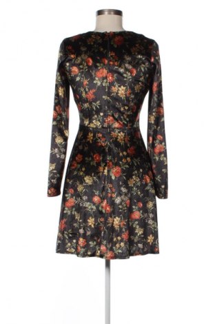 Kleid Orsay, Größe M, Farbe Mehrfarbig, Preis 14,91 €