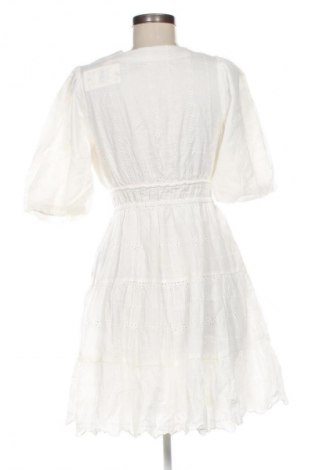 Kleid Pepe Jeans, Größe M, Farbe Weiß, Preis 132,99 €