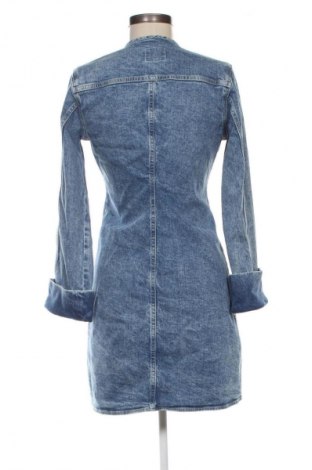 Šaty  Pepe Jeans, Velikost S, Barva Modrá, Cena  3 049,00 Kč