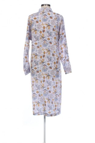 Kleid Postyr, Größe M, Farbe Mehrfarbig, Preis 43,99 €