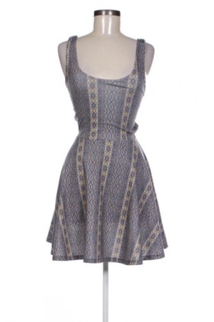 Ruha Pull&Bear, Méret M, Szín Sokszínű, Ár 5 776 Ft